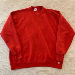 Vintage Made in USA Russel Athletic Boxy Fit Crewneck, size XL (fits L)